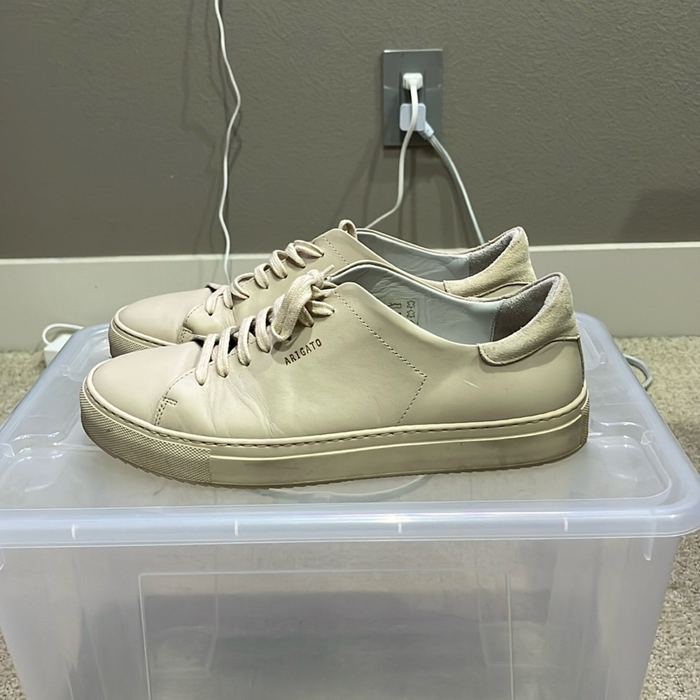 Axel Arigato leather low top sneakers